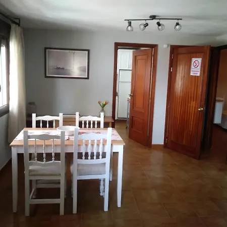 Piso Ubalda Entresuelo 아파트 *